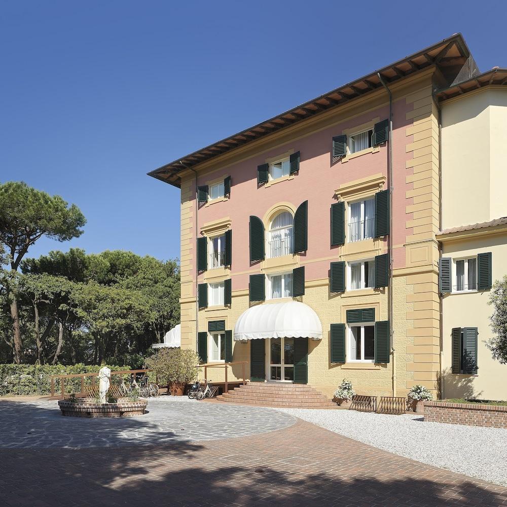 Augustus Lido Hotel Forte dei Marmi Bagian luar foto